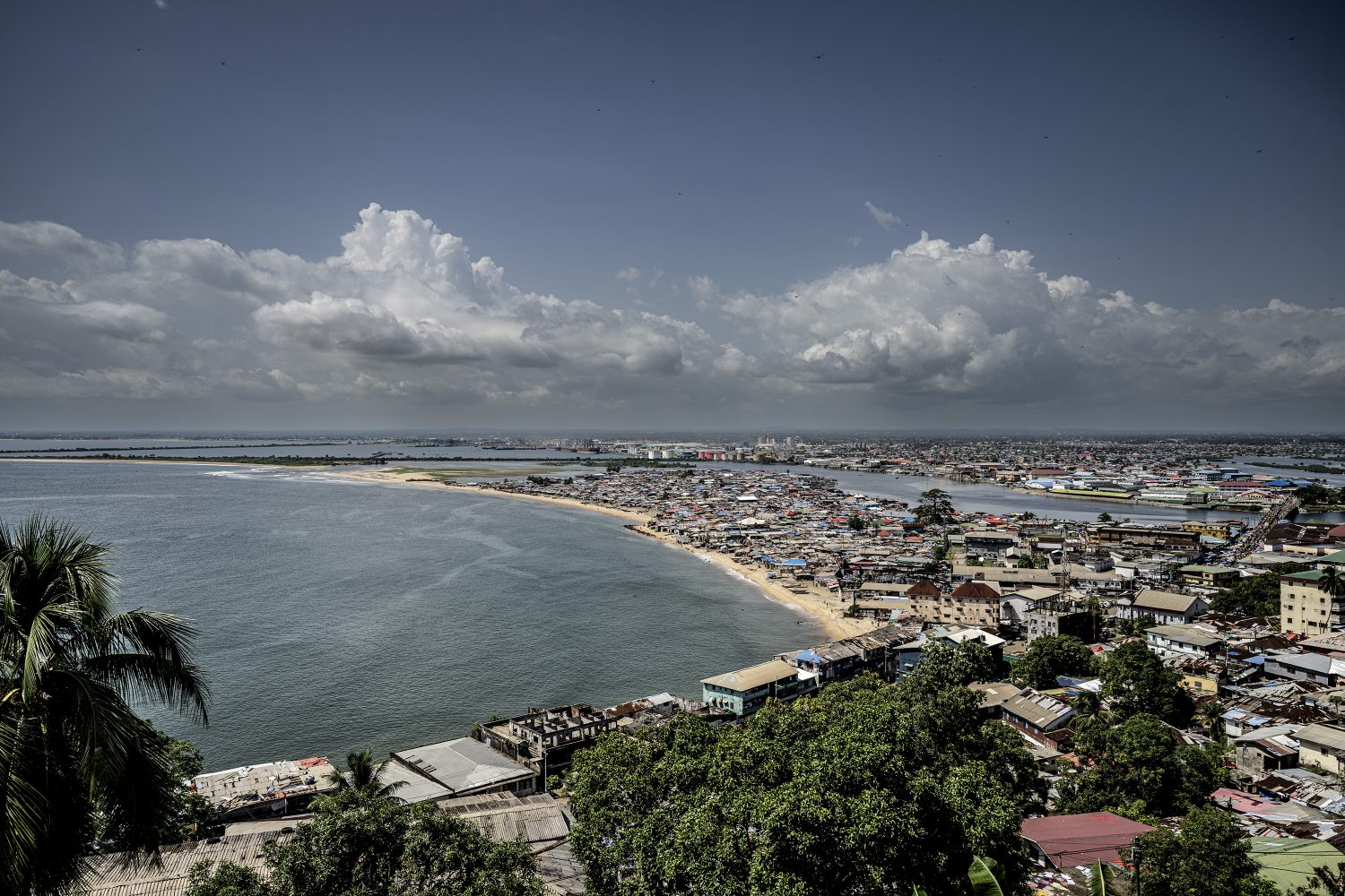 Liberia projekt de endelig redi

Her er det: