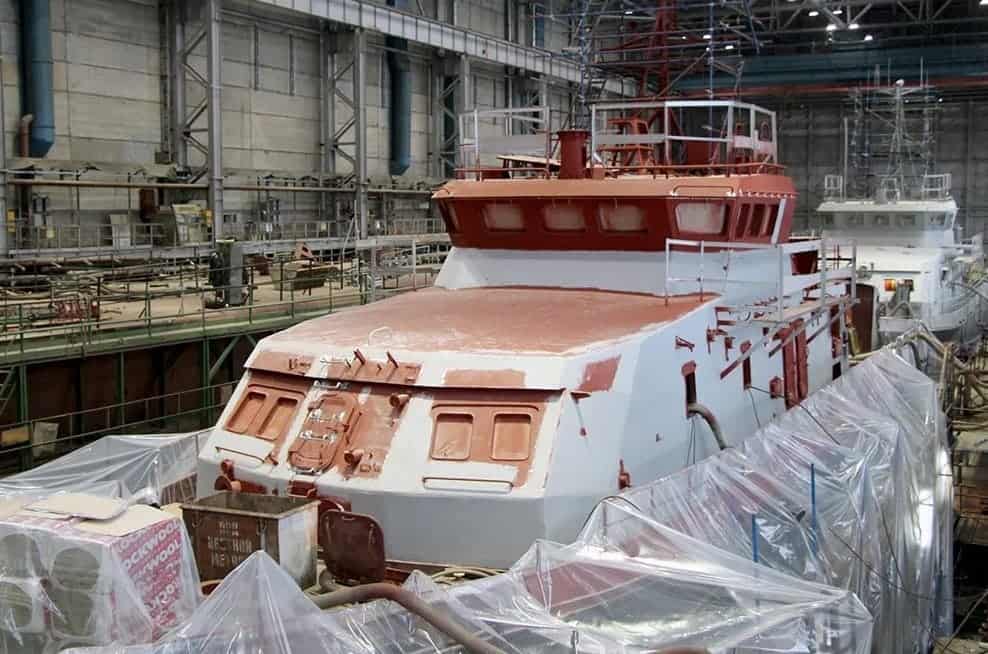 21980