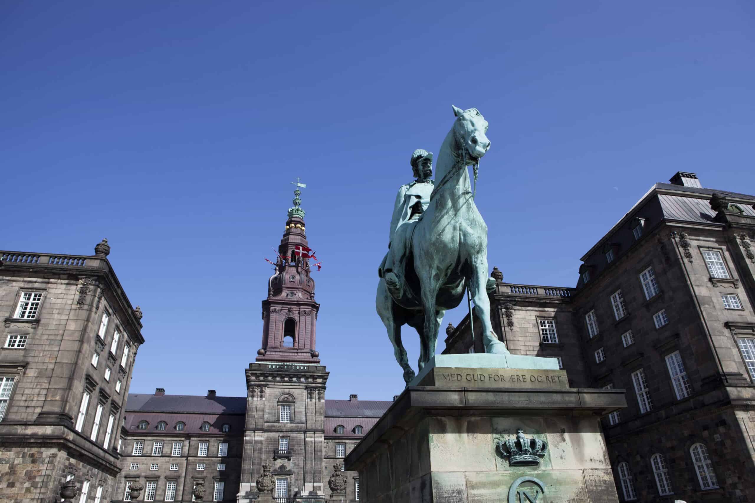 Folketinget eksterioer.100411 528.Fotograf Anders Hviid