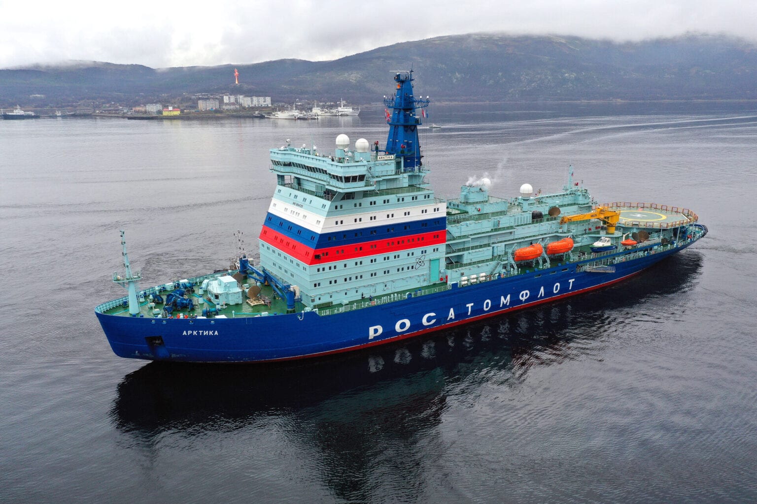 Russia: russia's newly built nuclear ice breaker arktika arrives in murmansk after ice trials
