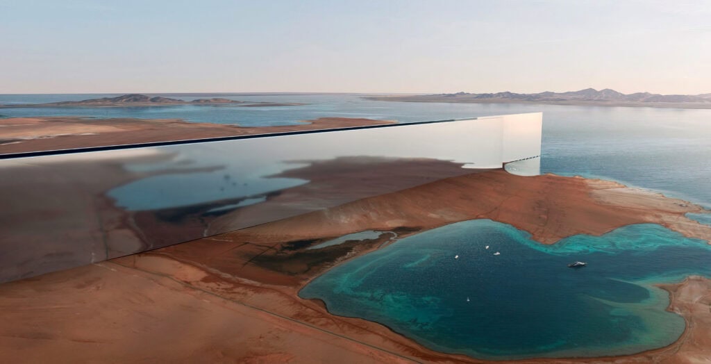 Mirror line 120 kilometers structure neom