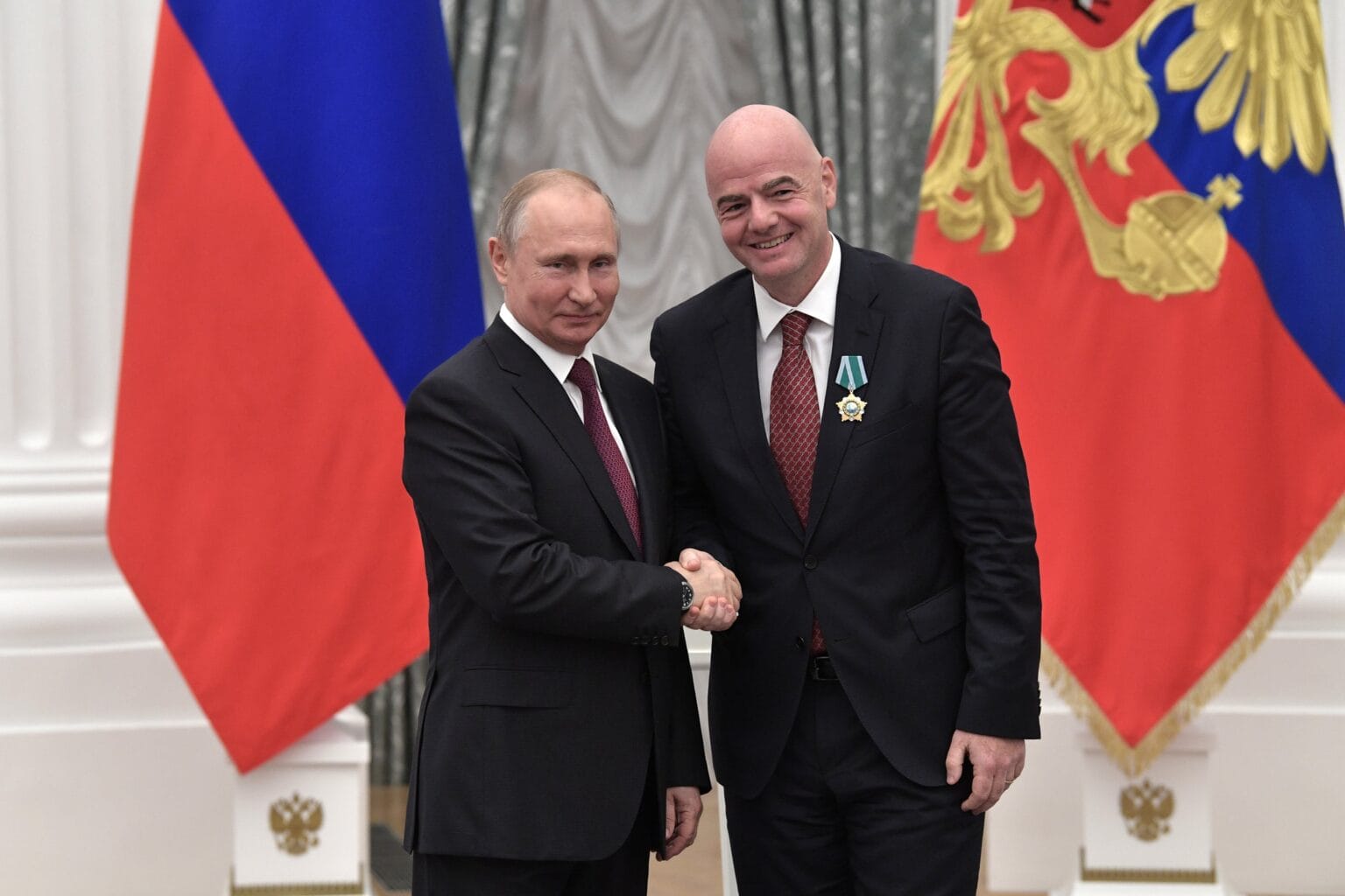 04 Джанни Инфантино и Владимир Путин